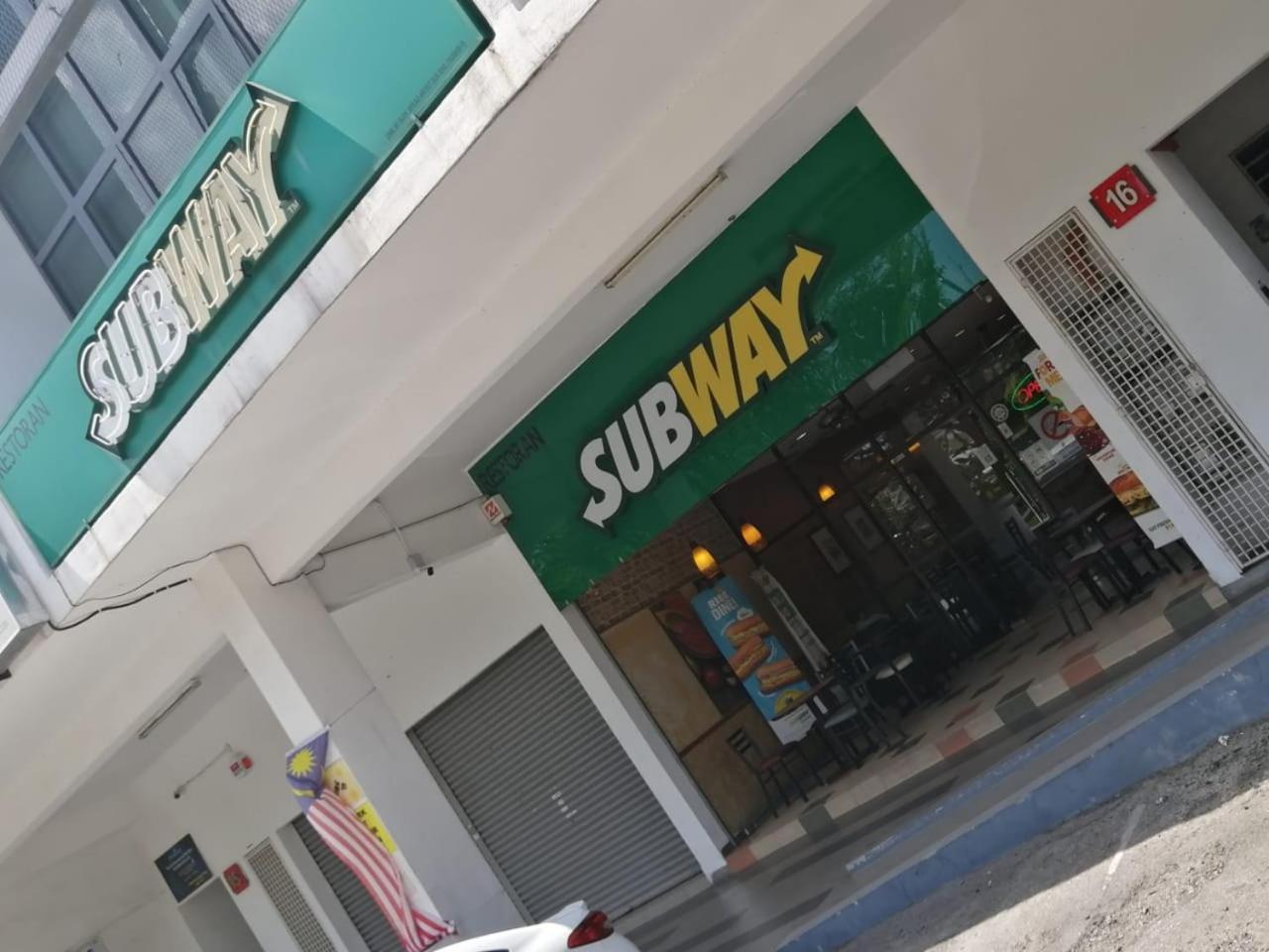 Hotel Rim Global Pj21 Kampong Baharu Sungai Way Kültér fotó
