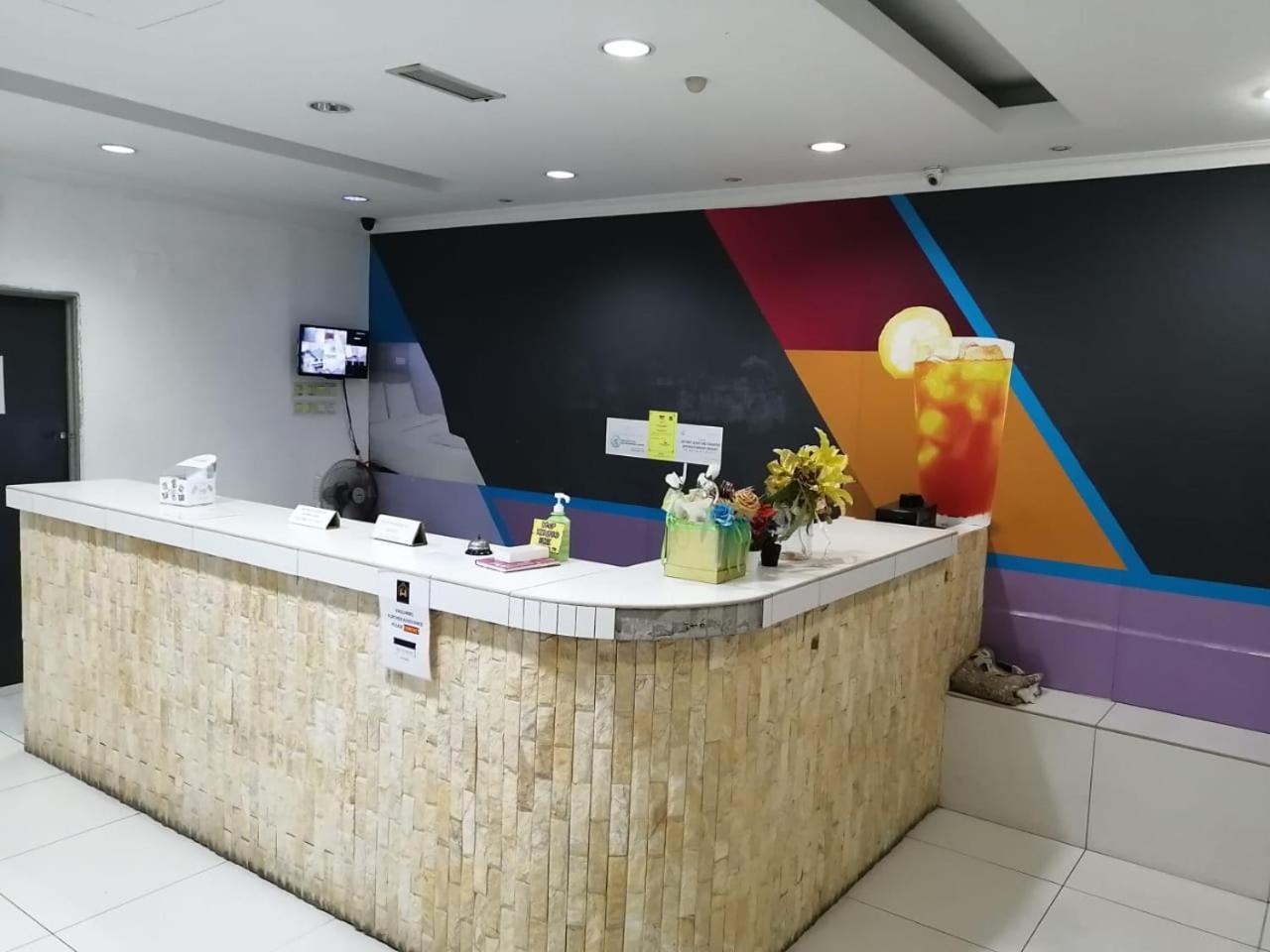 Hotel Rim Global Pj21 Kampong Baharu Sungai Way Kültér fotó