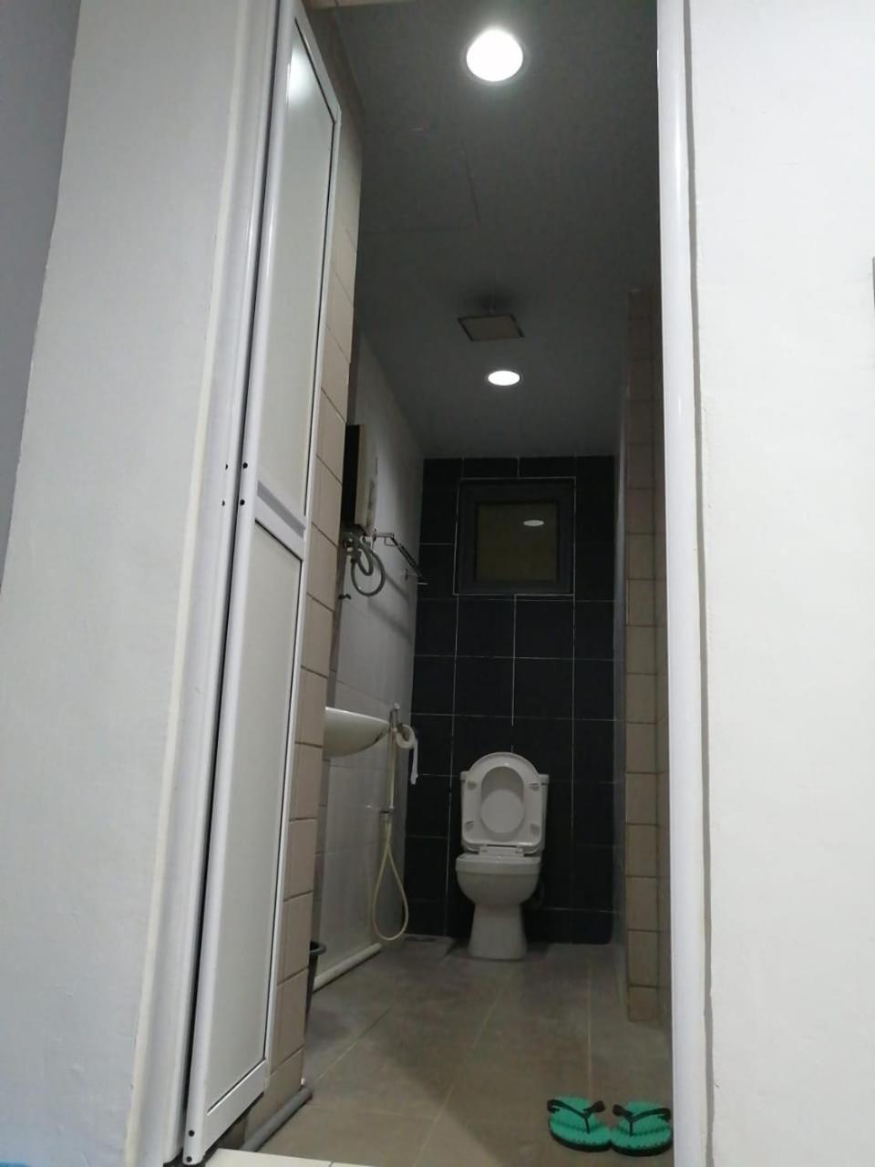 Hotel Rim Global Pj21 Kampong Baharu Sungai Way Kültér fotó